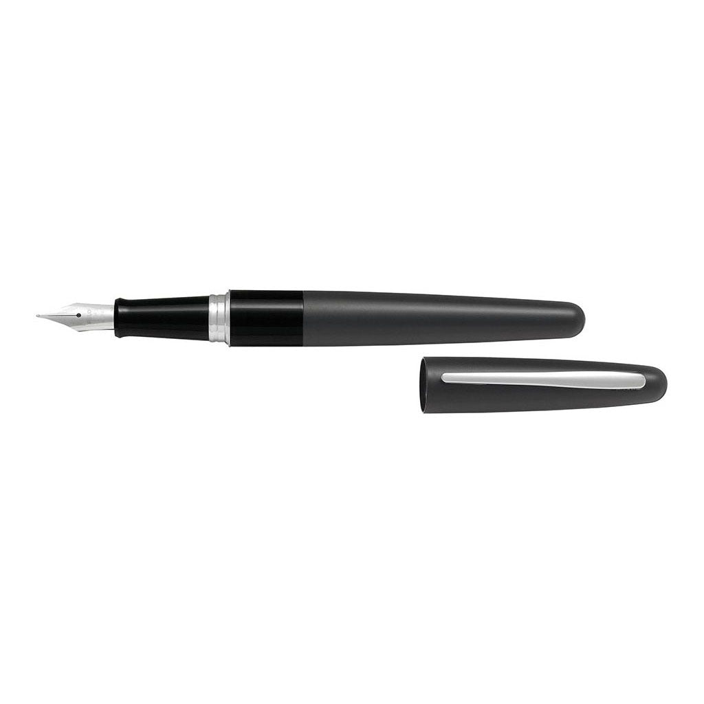 Pilot MR1 Fountain Pen Medium Black (FP-MR1-M-BP) with Gift Box